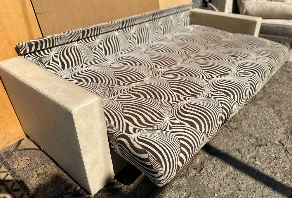 Canapea Extensibila cu Lada; Pat cu Saltea 190x110 cm
