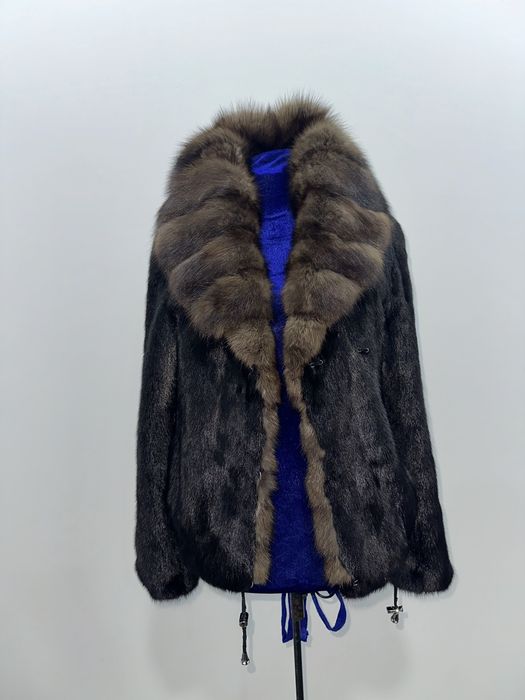 Норковая шуба воротник соболь