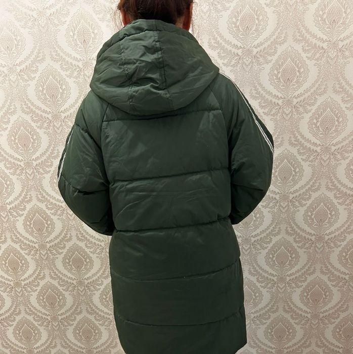 Продам подростковый пуховик.