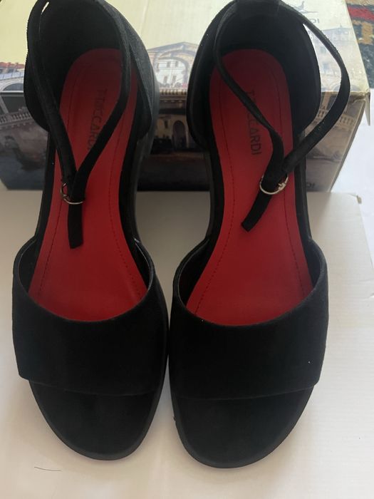 Туфли / сандали вечерние / офисные