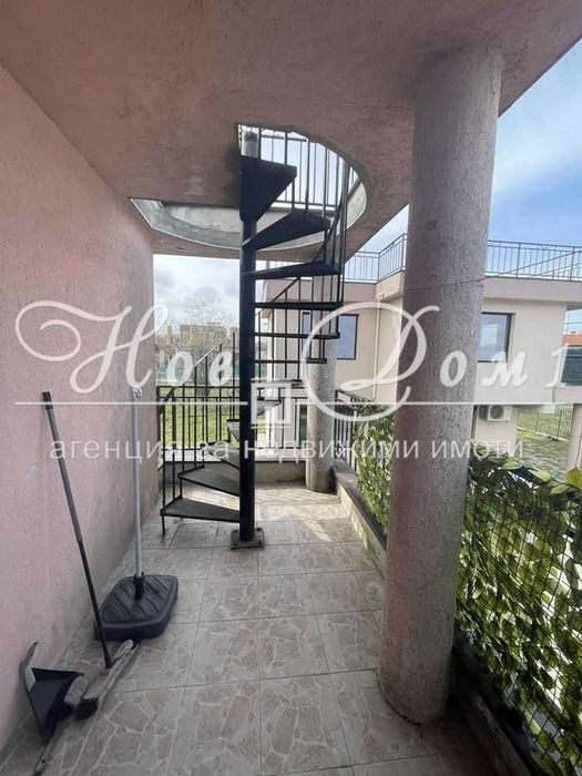 Дава се под наем Къща в Варна, Галата - 140 кв.м за 847.62 € - Снимка #16