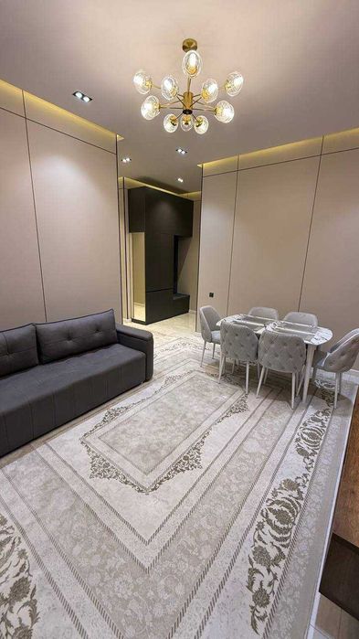 ПРОДАЕТСЯ Новостройка 3/2/7, ЖК Oq Saroy Delux на: Паркентском.