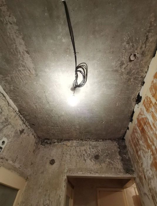 Демонтаж квартир и домов очистка старой краски и шпатлевки  быстро