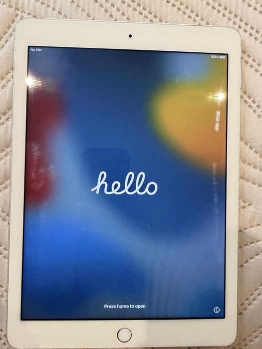 Ipad Air 2 64 gb silver - много добро състояние