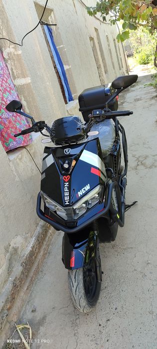 Skuter 700 $ sastenasi yaxshi