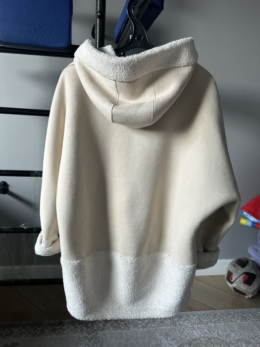 Продам дубленку двухсторонюю размер М