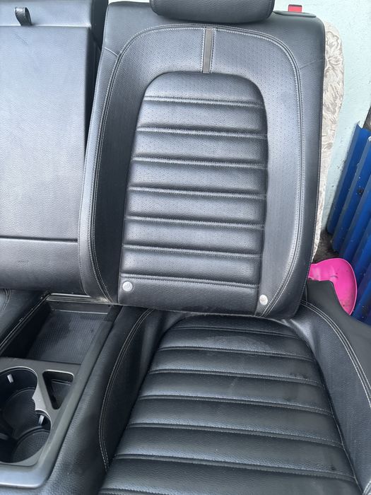 задний ряд сидений Volkswagen Passat CC