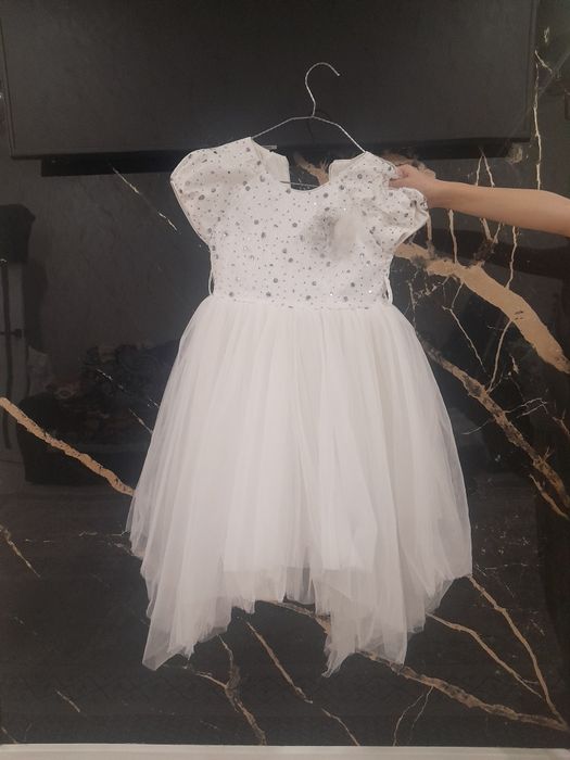 Платье детское на 6-7лет