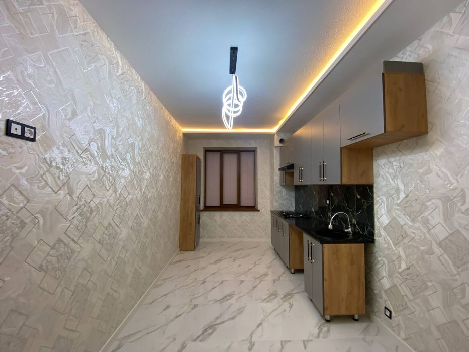 2 xonalik vokzal qizil domda