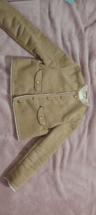 Яке с пух от H and M