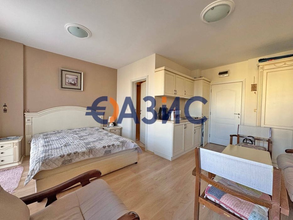 Продава се Едностаен апартамент в к.к. Слънчев бряг - 41 кв.м за 759 €/кв.м - Снимка #8