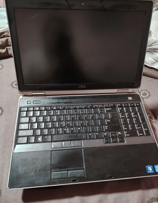 Vand laptop Dell