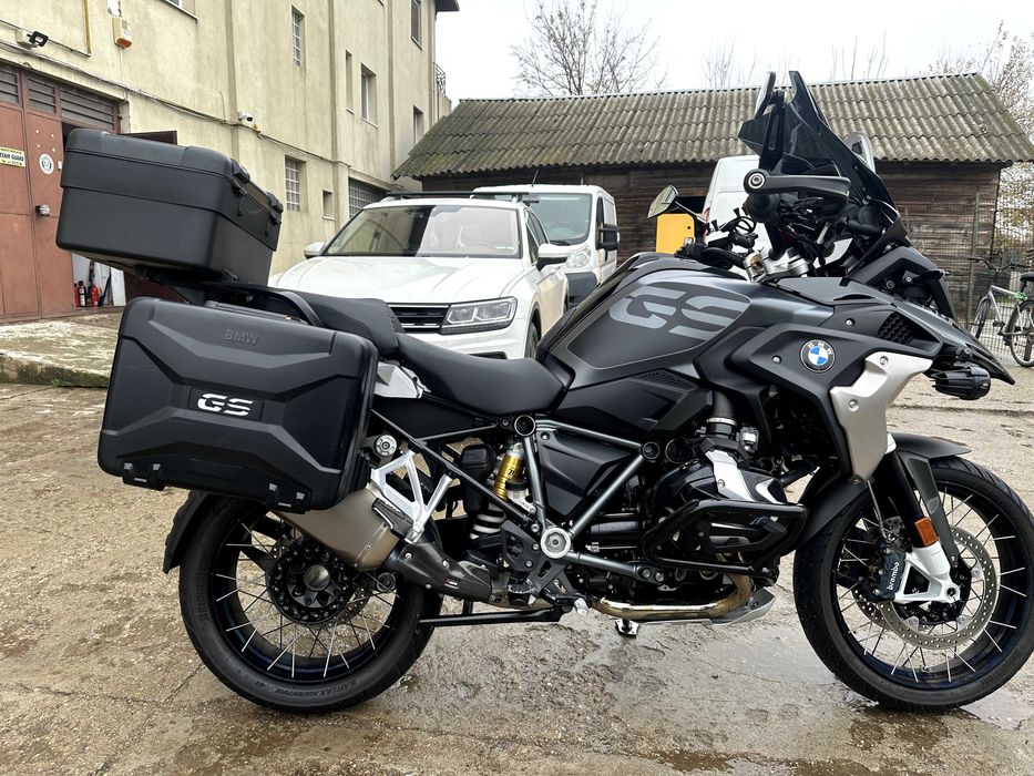 BMW R1250 Stil Triple Black -Ultimate Edition