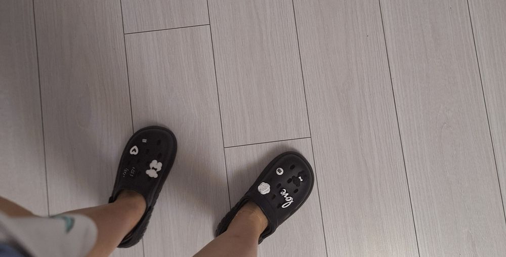 Papuci dama gen Crocs