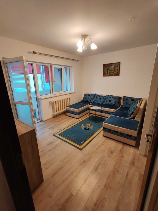 Închiriez apartament cu o camera