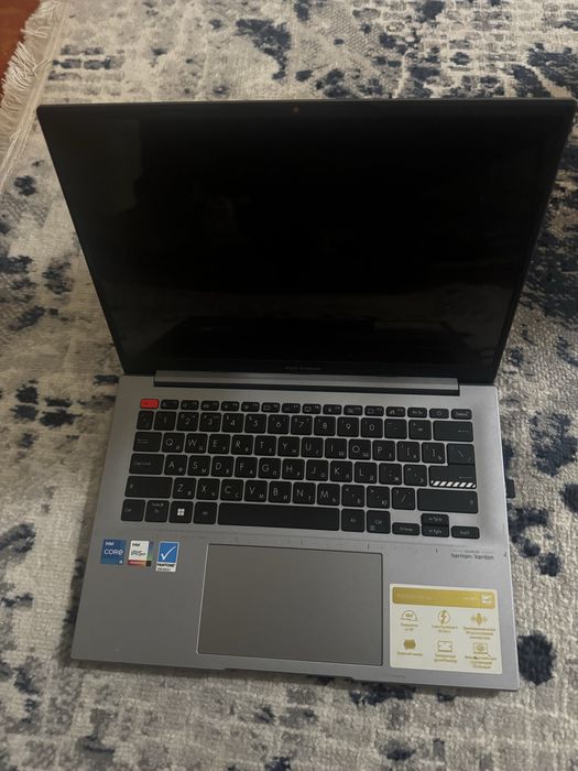 Нотбук Асус новия