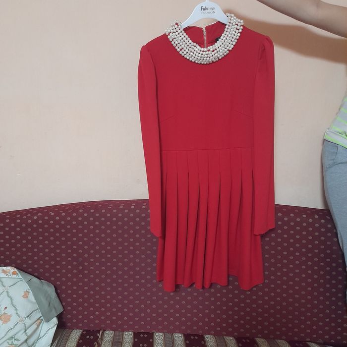 Платья нарядные 8-13 лет