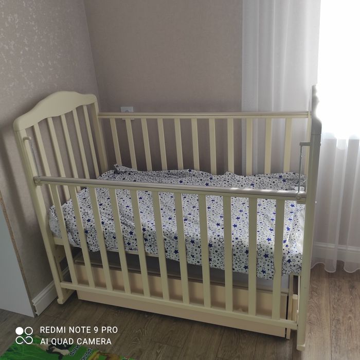 Детская кроватка