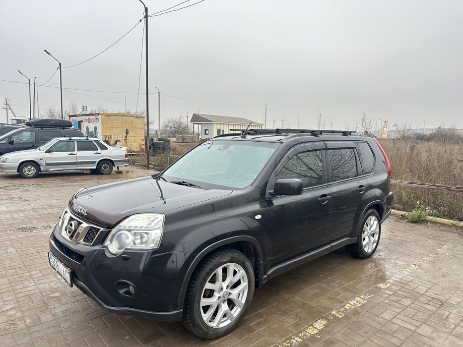 Продам автомобиль ниссан х-трейл