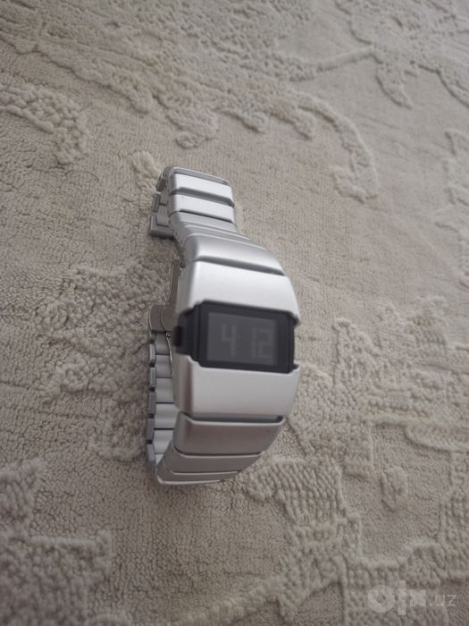 Nike Digital soat