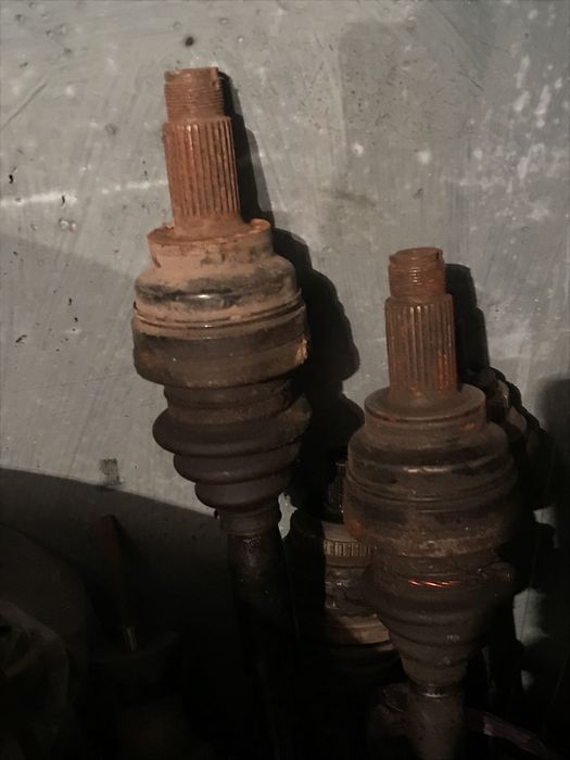 Продам запчасти от бмв е-39