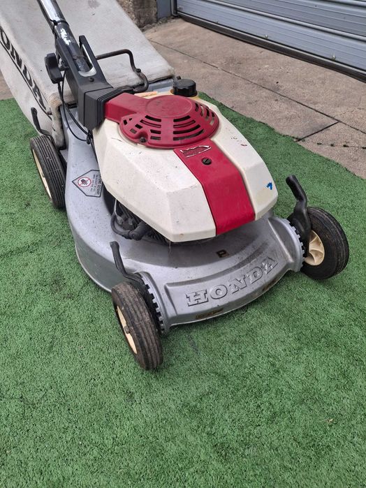 Бензинова косачка -Honda