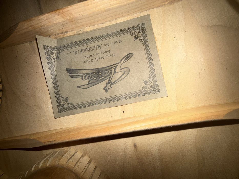 Продается гитара