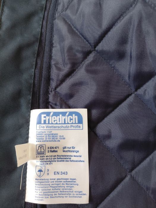 Продам куртку рабочию