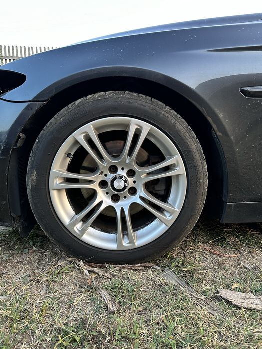Aripa aripi fata stanga originala 416, A83, B39, A90 BMW F10 F11