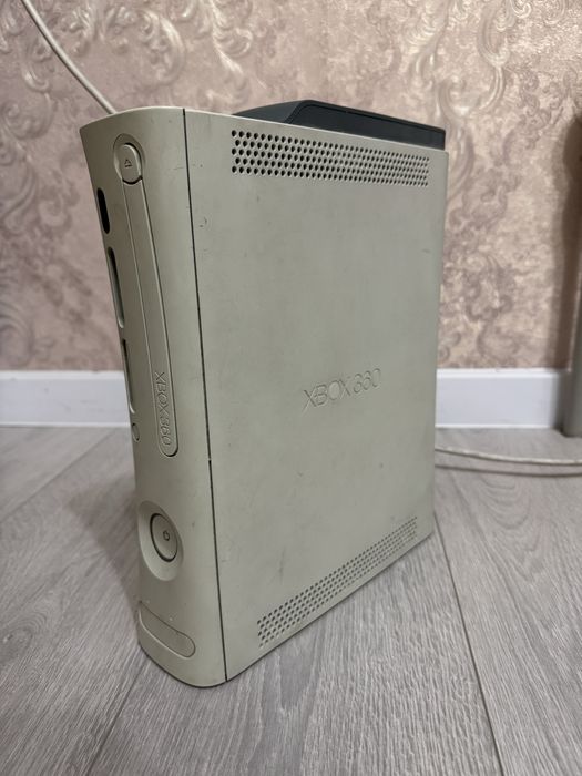 Xbox 360 рабочий 2008 года