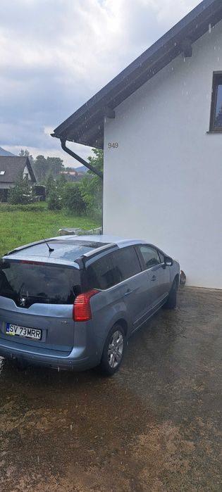 Vând sau Schimb Peugeot 5008 1.6 benzină