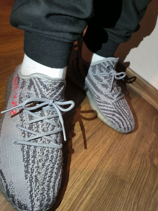 Adidași Yeezy Gri