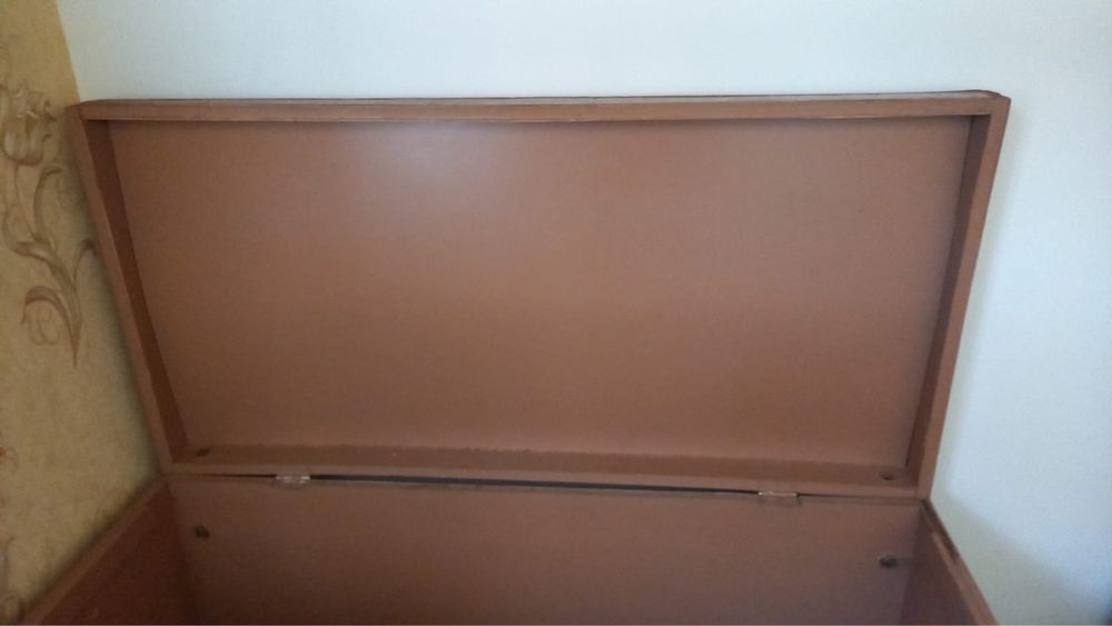 Продам сундук (национальный)