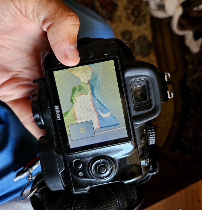 Nikon D3000 Фотоаппарат