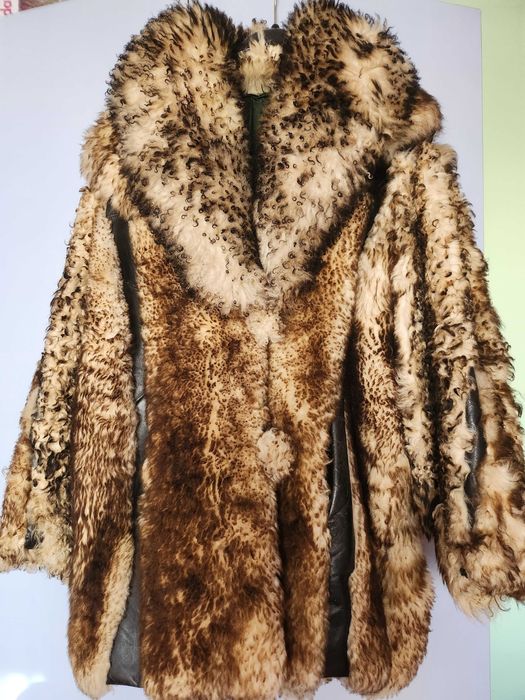 Haina vintage de blana si piele naturala