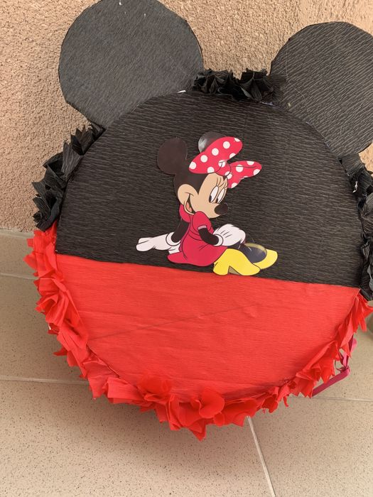 Пинята за Принцеси