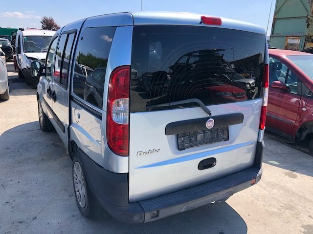 Dezmembrez Fiat Doblo an 2008 1.3 Multijet