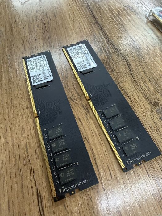 Оперативная память DDR4 бу