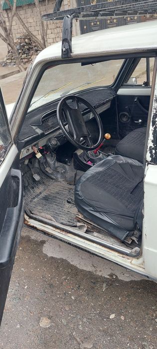 Vaz2101 sotiladi