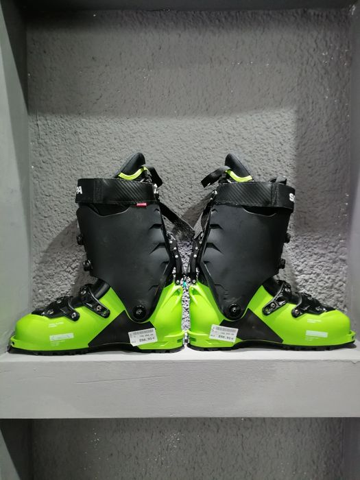 Clapari schiuri ski tura Scarpa Quattro Pro Test marime 30.5