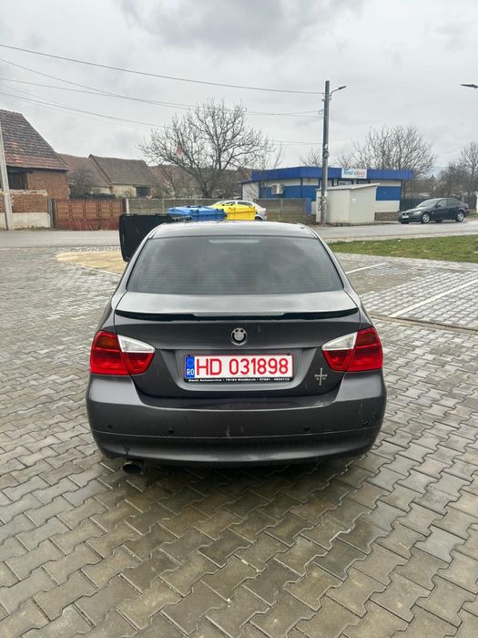 Vand sau schimb bmw 320i