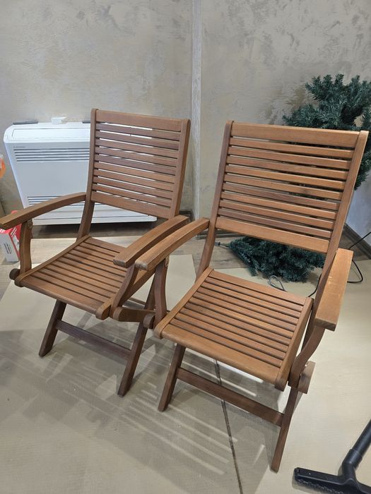 Сгъваем градински дървен стол