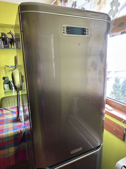 Хладилнис Аристон