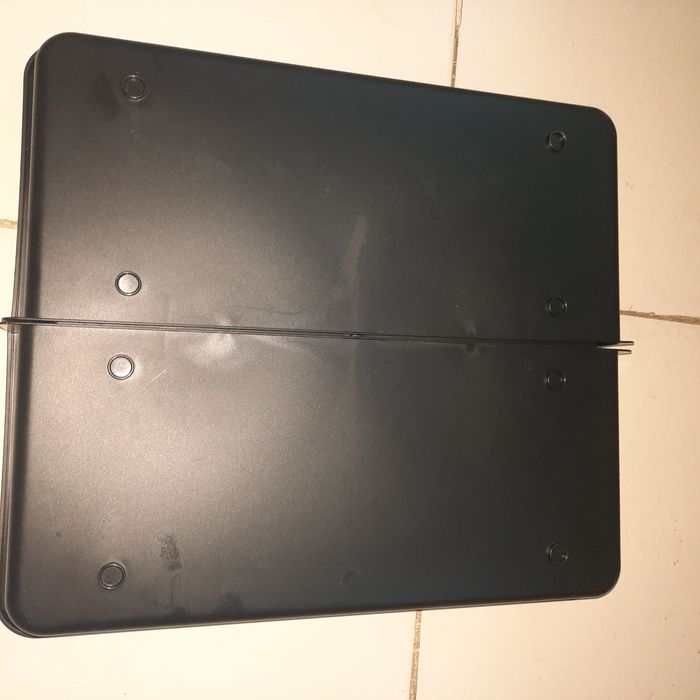 Продавам органаизер за кухнята