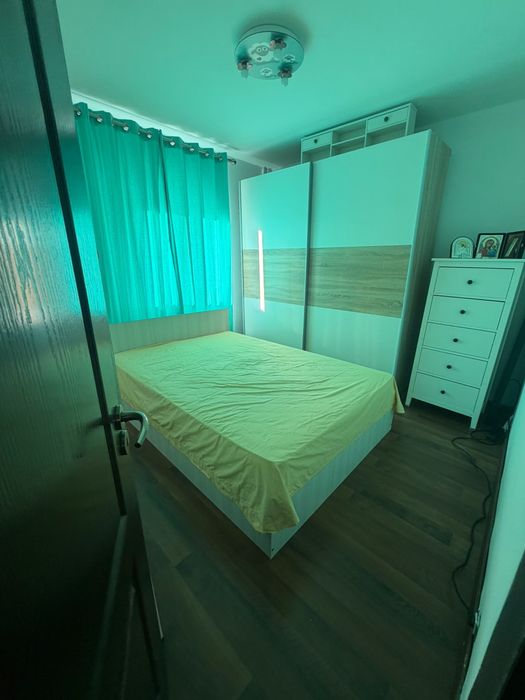 Apartament 3 camere de inchiriat