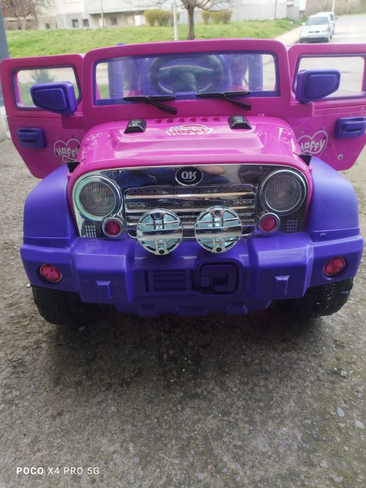 Продавам много запазена електрическа джипка