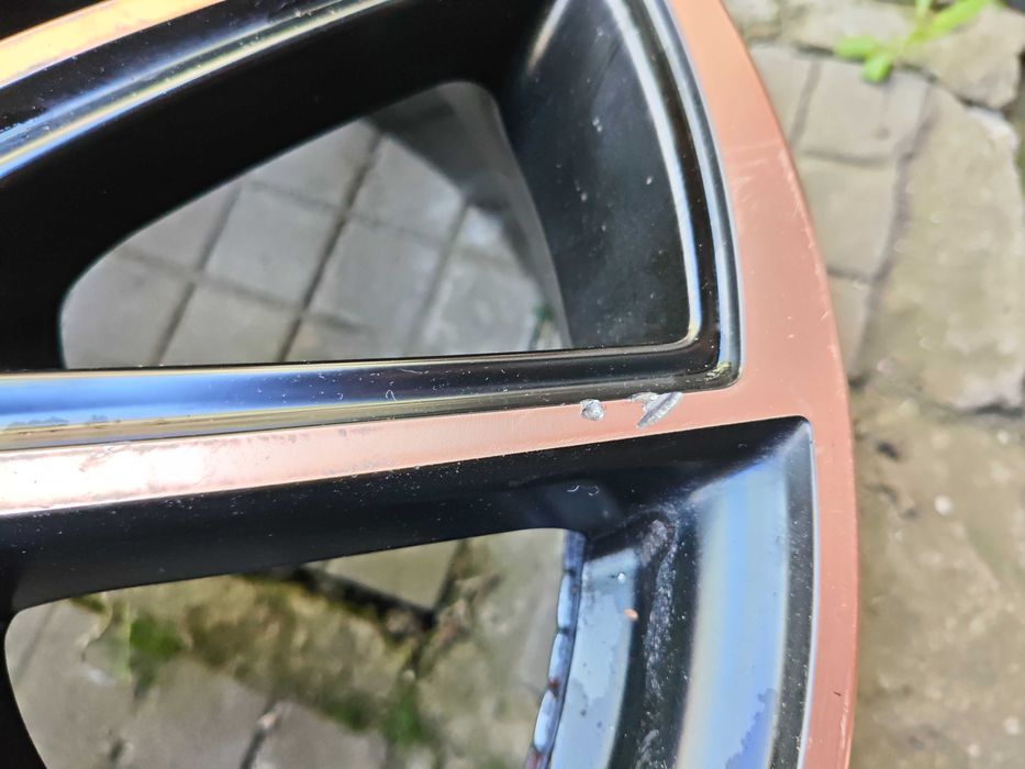 Джанти 17" CMS C30 5x114.3 + Continental UltraContact