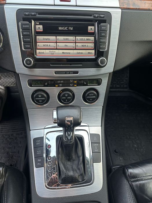 Volkswagen passat 2011. B6