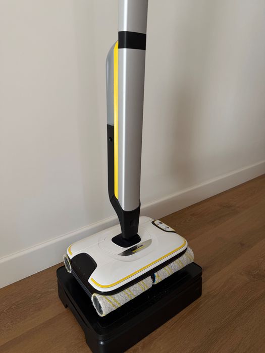 Электронный швабра Karcher