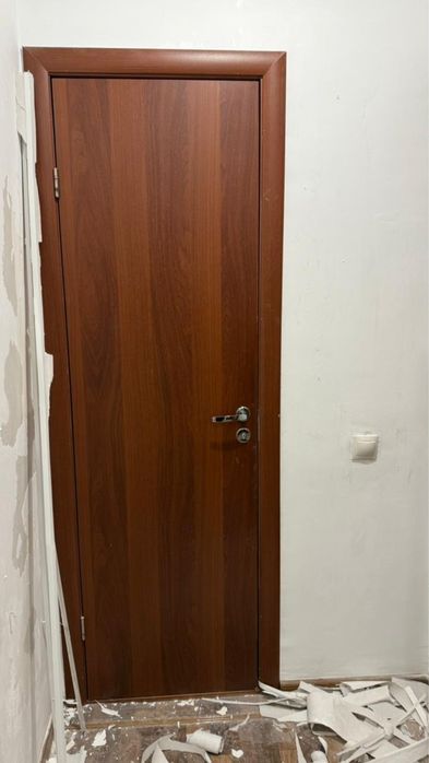 продам двери срочно